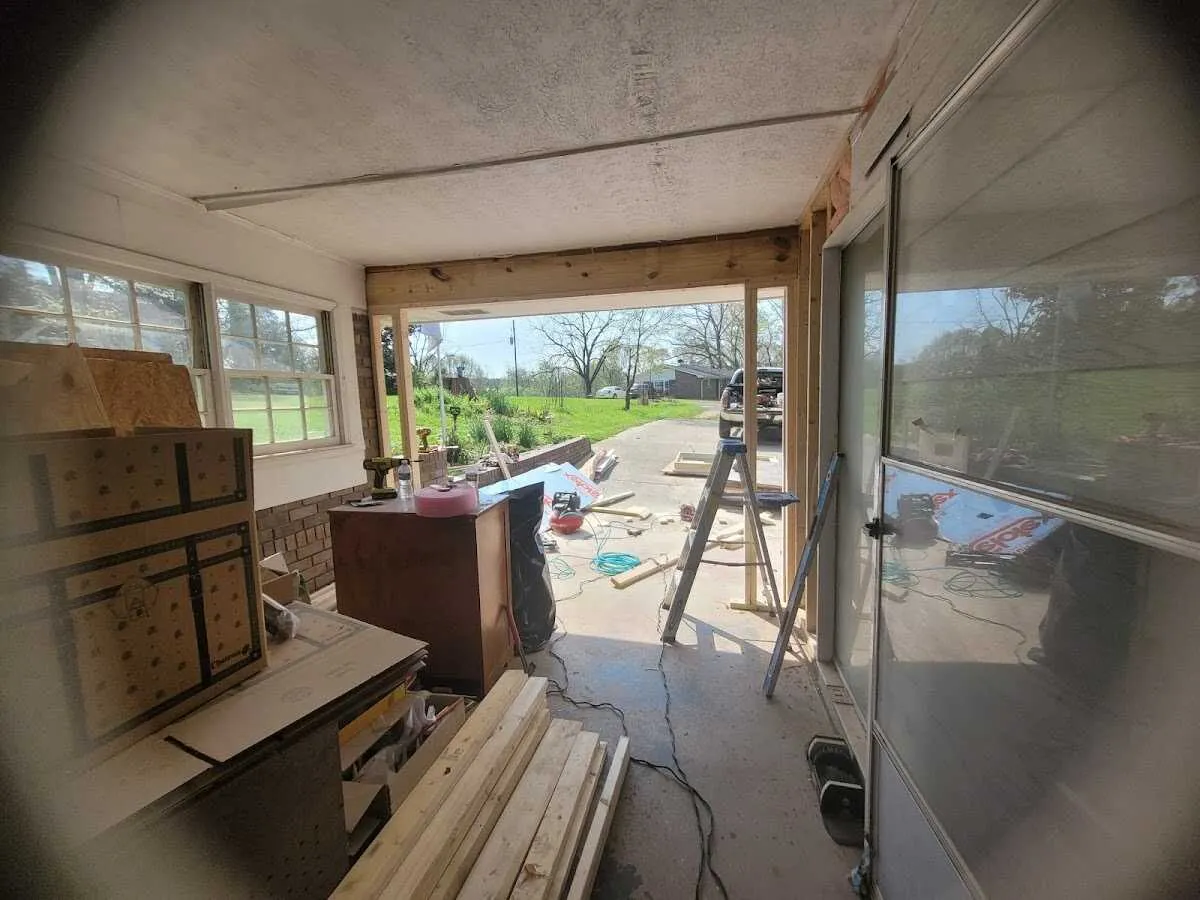 Air movers and dehumidifier for Water Mitigation Services in Sebastopol